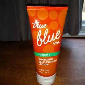 True Blue Spa Vitamin E Bronzing Self-Tan Lotion